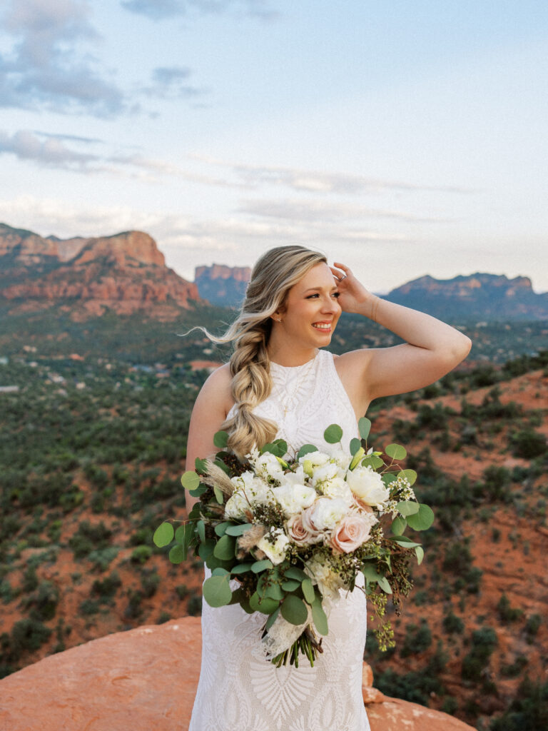 Sedona bride with wedding florals